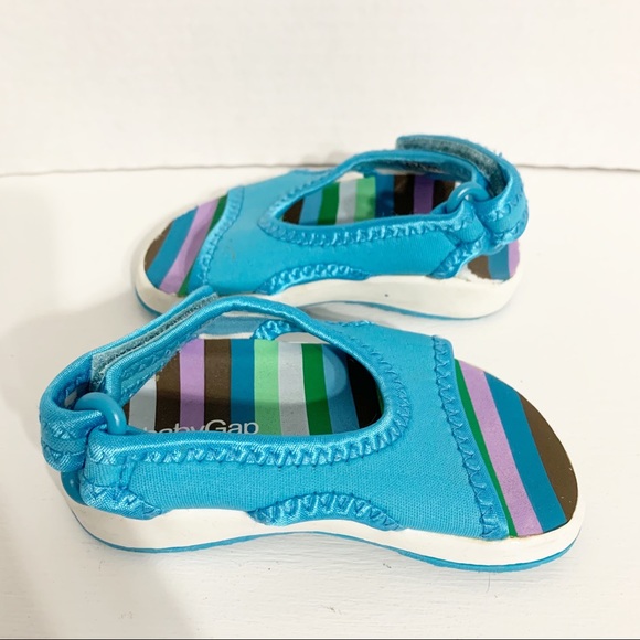 Gap Neoprene Sandal Water Shoes Velcro Closure - Picture 5 of 10